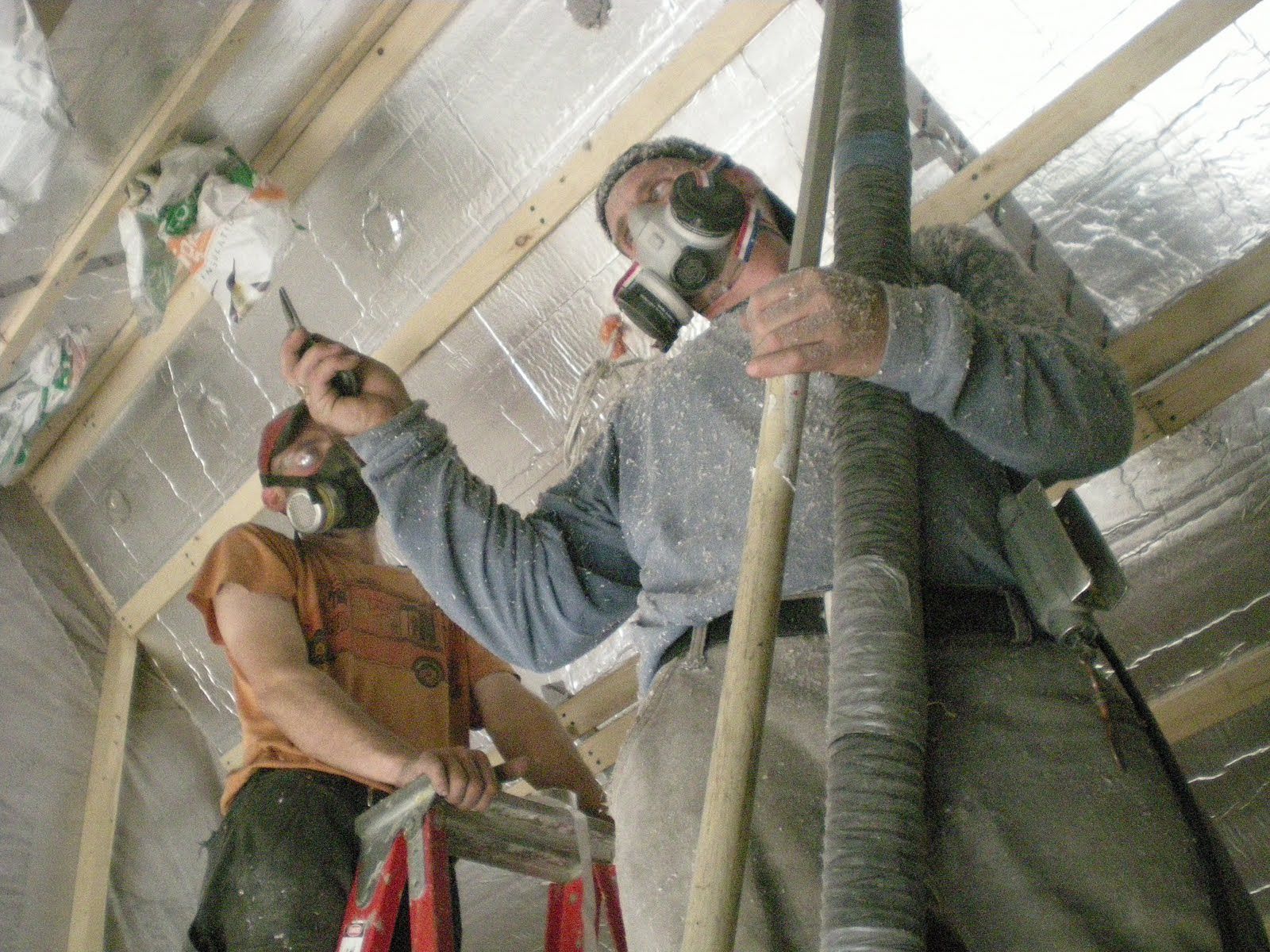 house insulation - June 2011 001.JPG